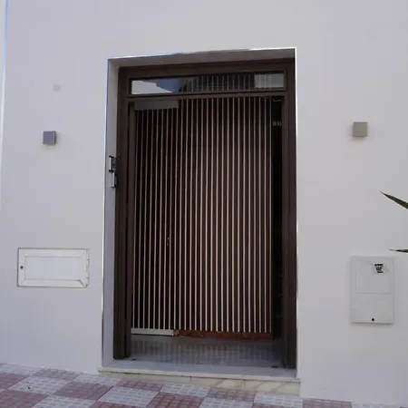 게스트하우스 La Conilena 2*